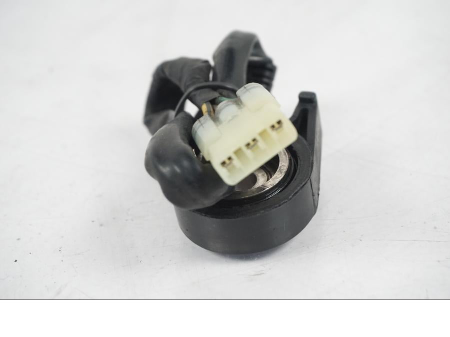 Höger sida på Sidostödsbrytare från en MV Agusta Dragster -2014 motorcykel.