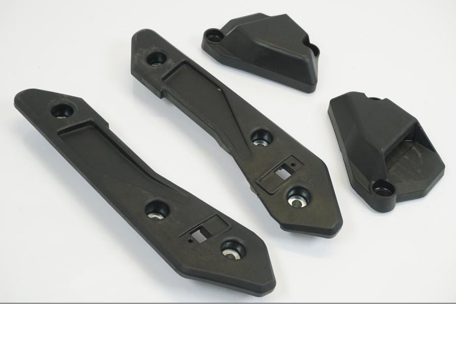 Baksidan på Väskhållare från en KTM 1190 Adventure -2013 motorcykel.