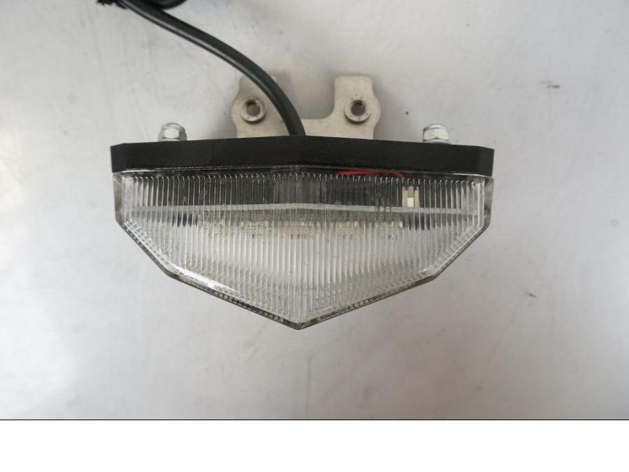 Höger sida på Baklampa från en KTM 790 Duke -2019 motorcykel.