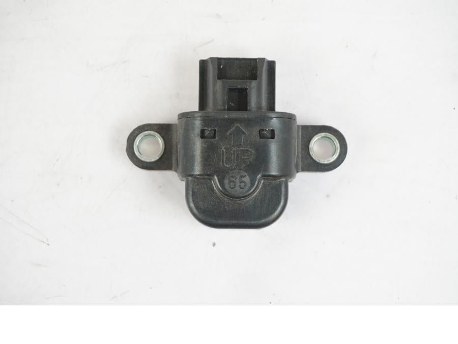 Framsidan på Tilt Sensor från en Kawasaki Z 900 -2019 motorcykel.