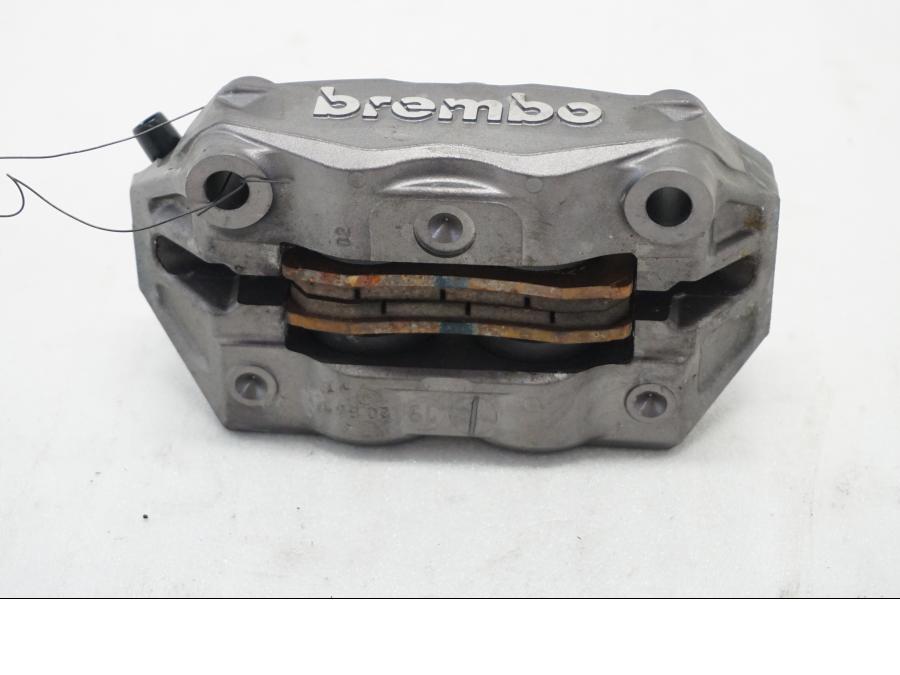 Baksidan på Bromsok från en Ducati Hypermotard -2020 motorcykel.