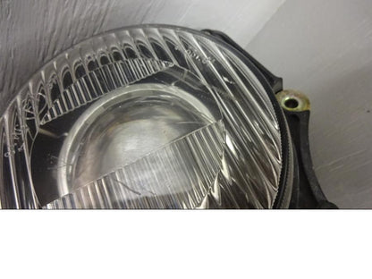 Vänster sida på Strålkastare från en BMW R 1150 GS -1999 motorcykel.