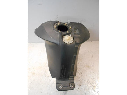 Framsidan på Bensintank från en BMW K 1300 R -2009 motorcykel.