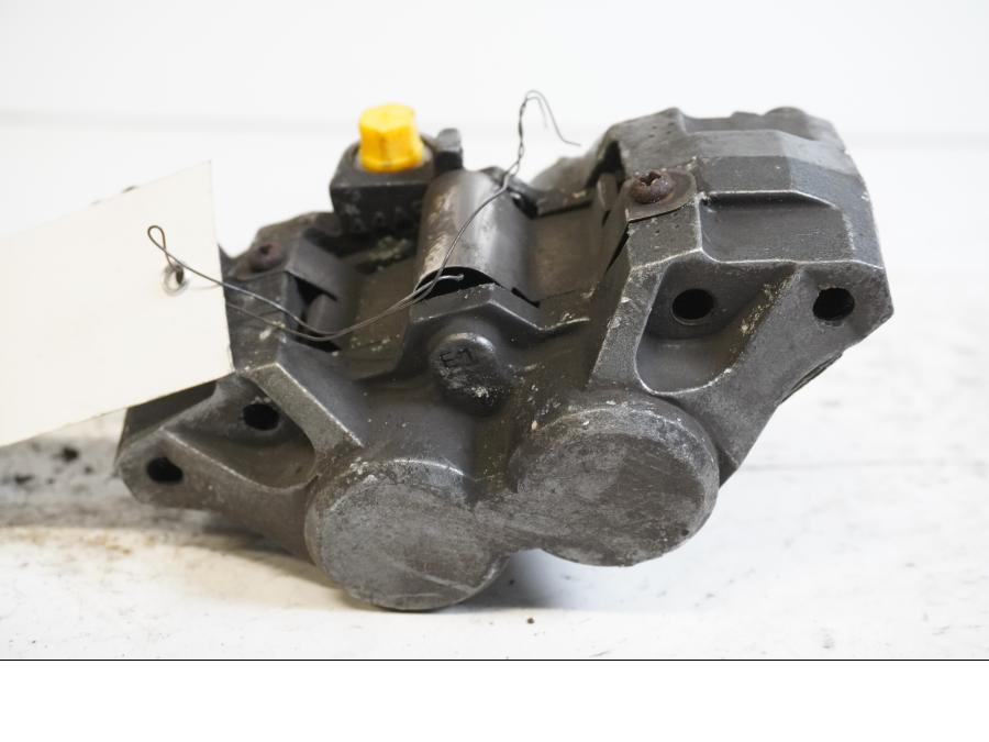 Baksidan på Bromsok från en Kawasaki ZXR 400 -1993 motorcykel.