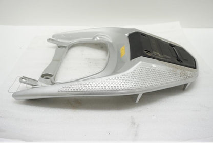 Vänster sida på Pakethållare från en Honda XL 1000 V -2008 motorcykel.