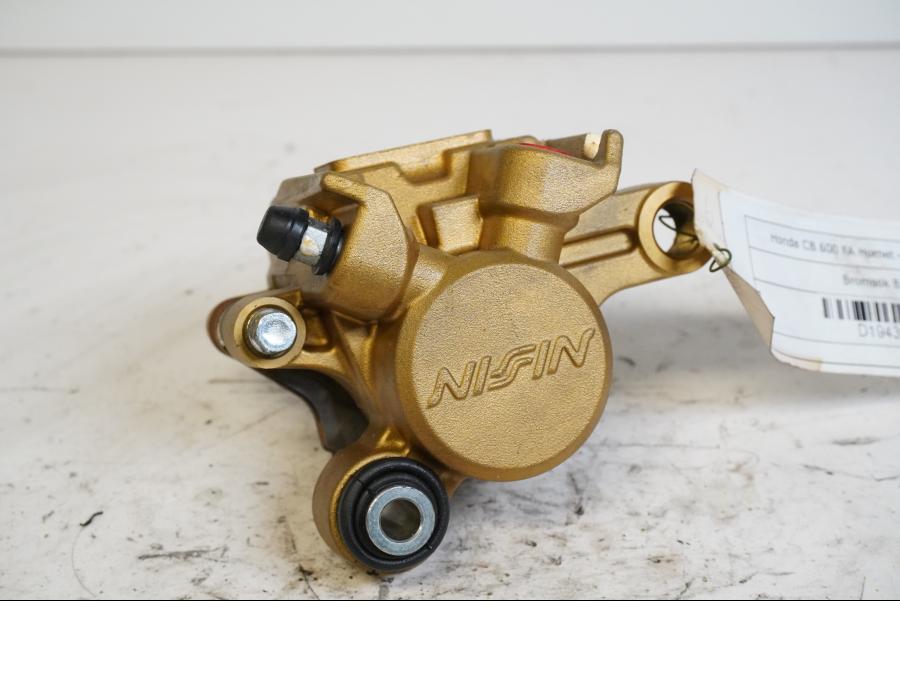 Framsidan på Bromsok från en Honda CB 600 Hornet -2007 motorcykel.