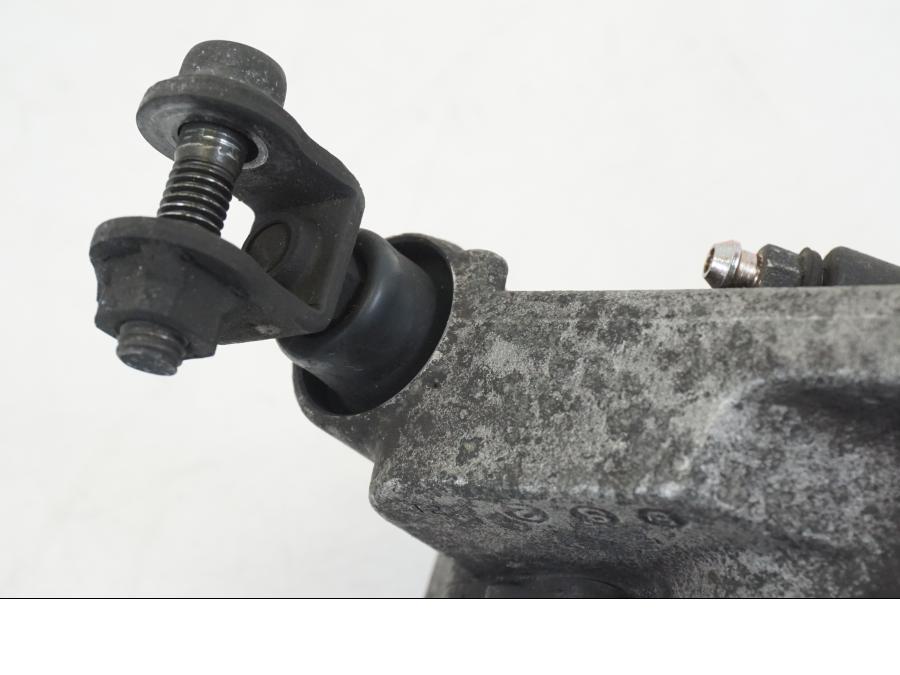 Extrabild2 på Bromsok från en Honda XL 1000 V -1999 motorcykel.