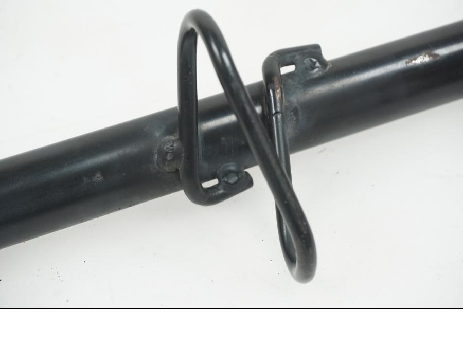 Vänster sida på Parallellstag från en Yamaha XJ 900 -1997 motorcykel.