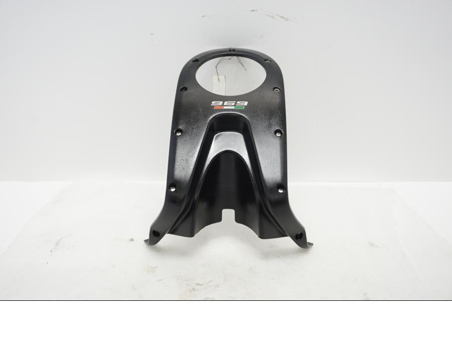 Framsidan på Bensintankskåpa från en Ducati Monster 696 -2010 motorcykel.