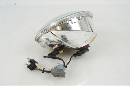 Höger sida på Strålkastare från en H-D Touring Road King FLHRC -2007 motorcykel.