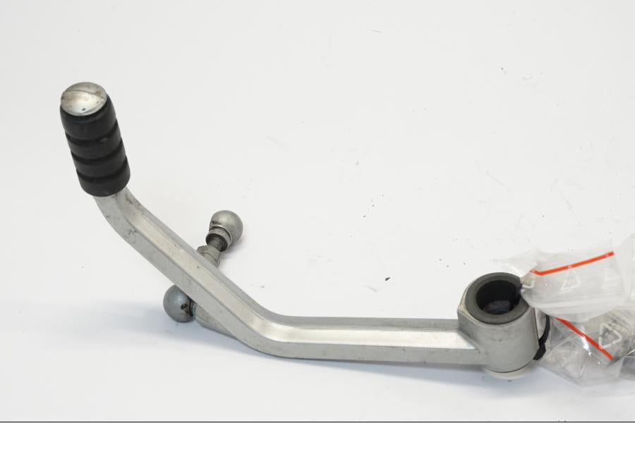 Höger sida på Växelpedal från en BMW R 1150 RS -2004 motorcykel.