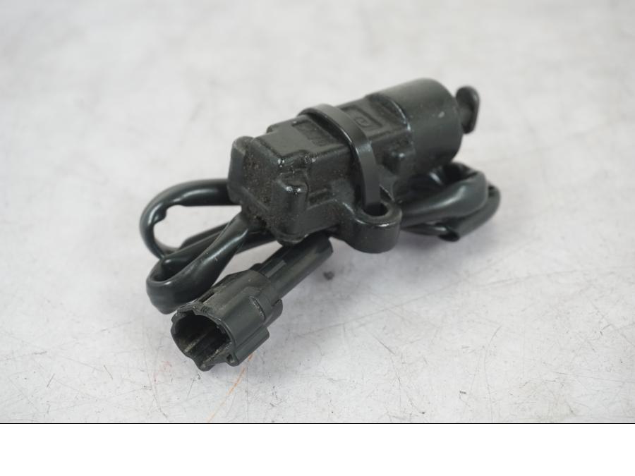 Framsidan på Sidostödsbrytare från en Triumph Tiger 1200 -2018 motorcykel.