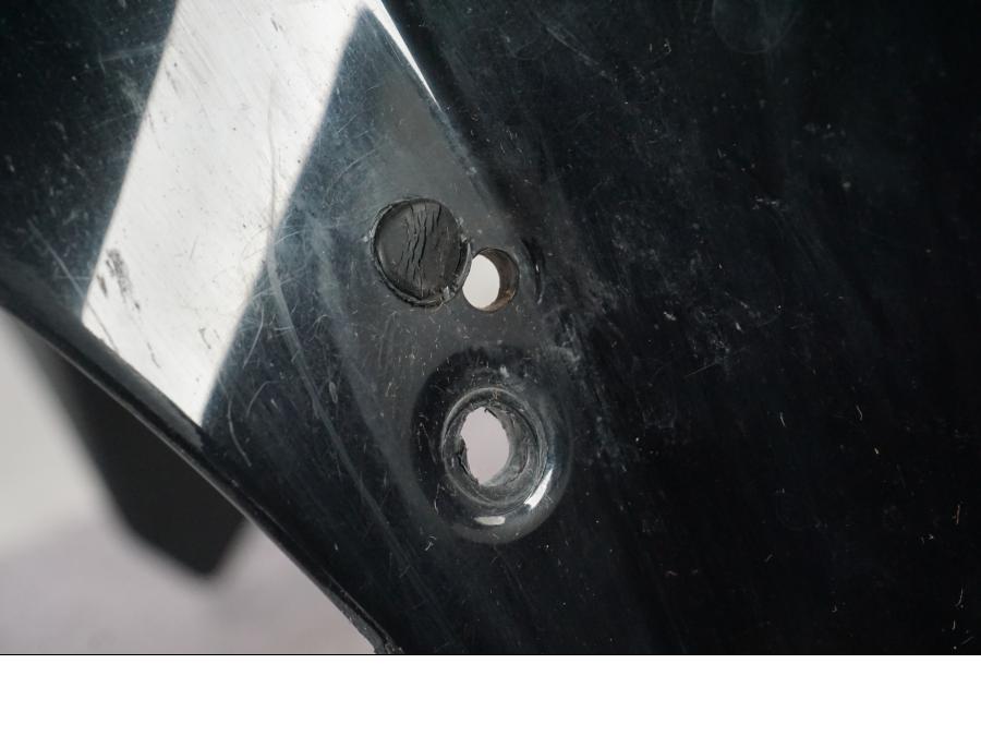 Extrabild3 på Toppkåpa från en Buell 1125 R -2008 motorcykel.