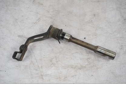 Framsidan på Kopplingsarm från en Triumph Tiger Explorer -2016 motorcykel.