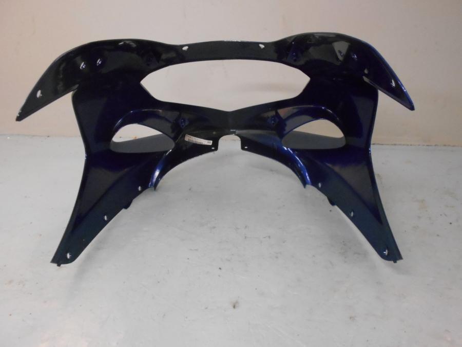 Vänster sida på Toppkåpa från en Suzuki GSX-R 750 -2002 motorcykel.