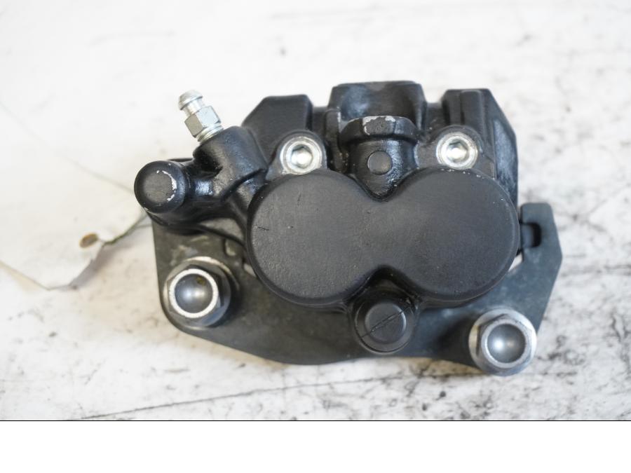 Baksidan på Bromsok från en Triumph Sprint GT -2011 motorcykel.