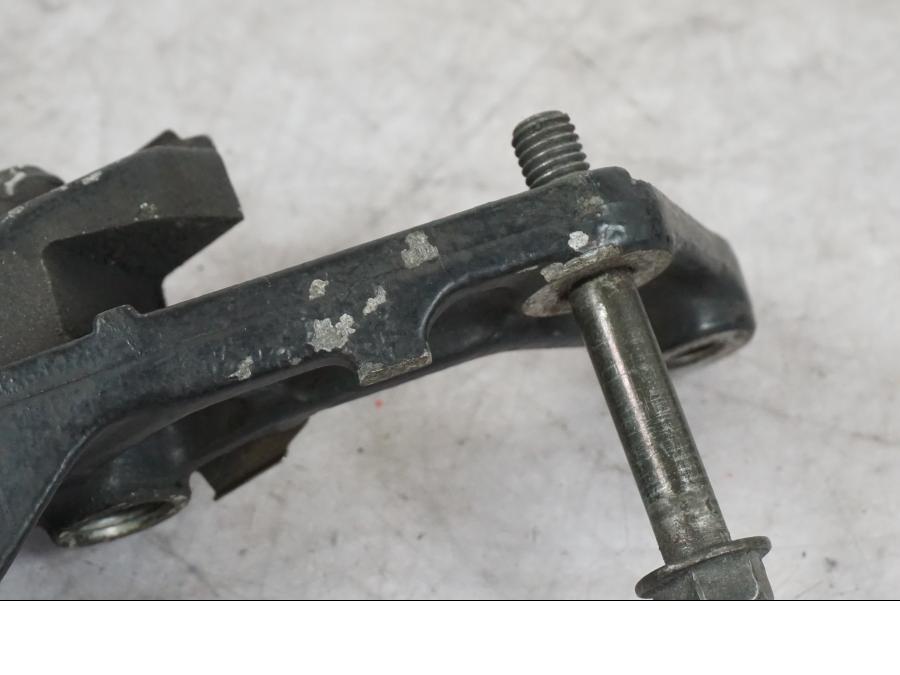 Snett uppifrån på Bromsoksfäste från en Honda GL 1200 -1987 motorcykel.