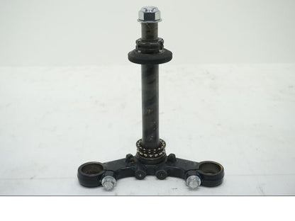 Framsidan på Gaffelkrona från en Yamaha YZF-R 125 -2008 motorcykel.