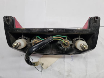 Vänster sida på Baklampa från en Honda CBR 600 -2002 motorcykel.