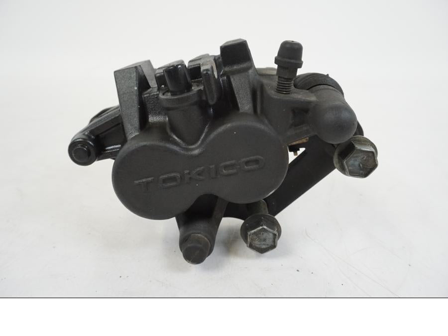 Framsidan på Bromsok från en Suzuki GSX 600 F -1998 motorcykel.