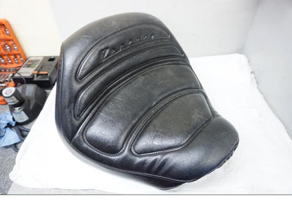 Framsidan på Sadel från en Yamaha XVZ 1300 -2000 motorcykel.