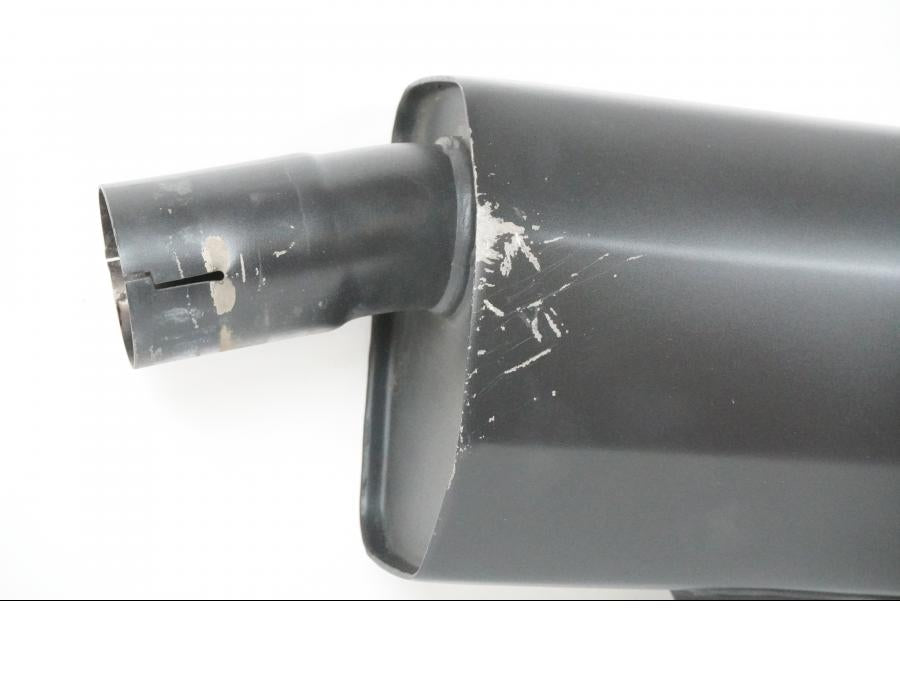 Baksidan på Ljuddämpare från en H-D Pan America -2022 motorcykel.