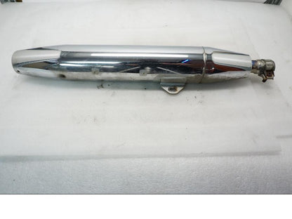 Framsidan på Ljuddämpare från en Yamaha XVS 650 -1999 motorcykel.