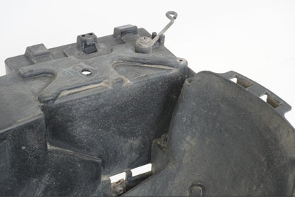 Extrabild3 på Undertail från en Honda ST 1300 -2002 motorcykel.