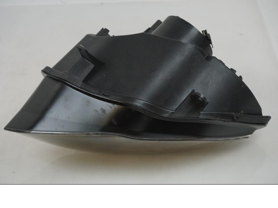 Vänster sida på Strålkastare från en BMW S 1000 RR -2015 motorcykel.