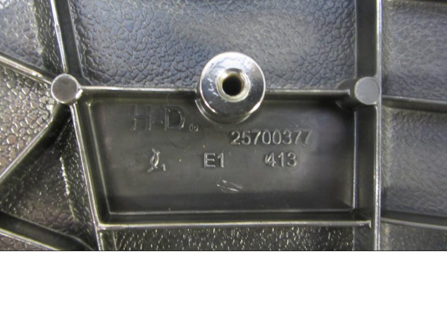 Höger sida på Transmissionskåpa från en H-D Street Glide FLHX -2018 motorcykel.