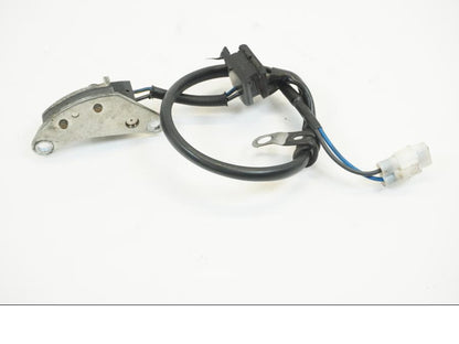 Höger sida på Tändpickup från en Suzuki GSX-R 1000 -2009 motorcykel.