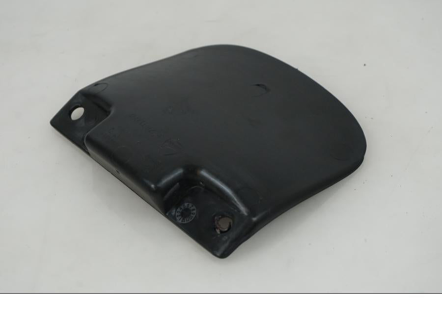 Framsidan på Stänkskydd från en Ducati Desert X -2022 motorcykel.