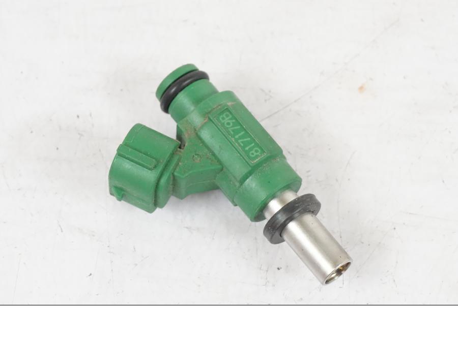 Framsidan på Spridare från en Suzuki GSX-S 1000 -2017 motorcykel.