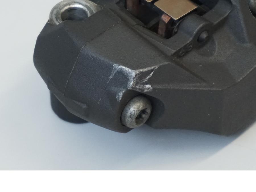 Höger sida på Bromsok från en Suzuki GSX-R 1000 -2007 motorcykel.