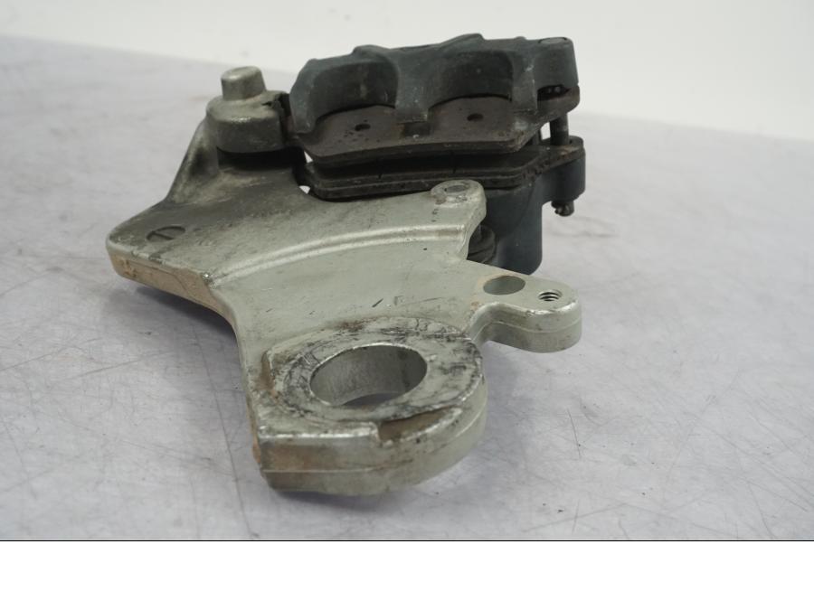 Höger sida på Bromsok från en KTM 1290 Super Adventure R -2018 motorcykel.