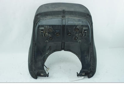 Vänster sida på Sadel från en BMW K 1200 LT -2004 motorcykel.