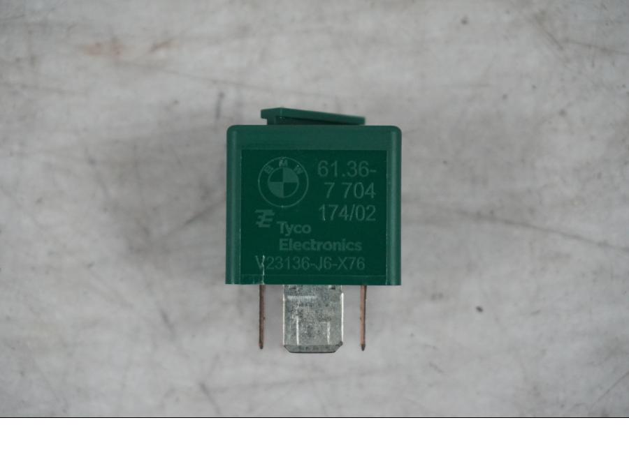 Framsidan på Startrelä från en BMW S 1000 XR -2019 motorcykel.