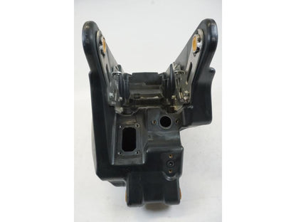 Extrabild2 på Bensintank från en Husqvarna 701 Supermoto -2020 motorcykel.