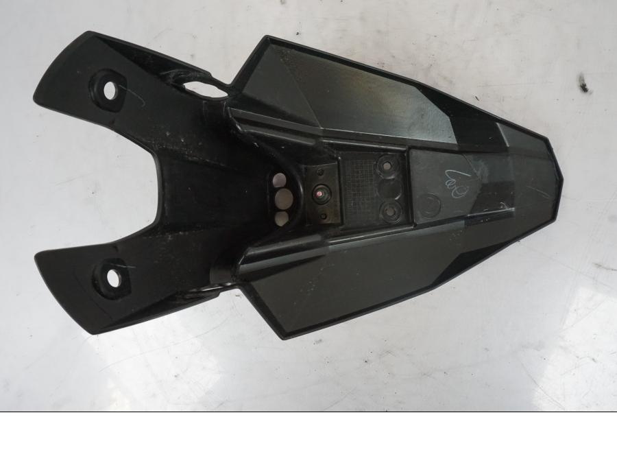 Extrabild1 på Bakskärm från en Kawasaki Z 800 -2014 motorcykel.