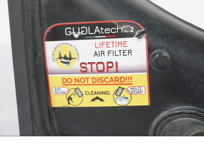 Baksidan på Luftintag från en BMW R 1200 GS -2005 motorcykel.