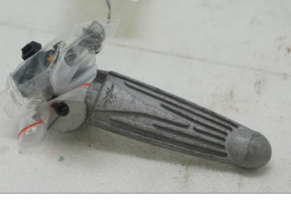 Framsidan på Fotpinne från en MV Agusta Brutale 800 -2014 motorcykel.