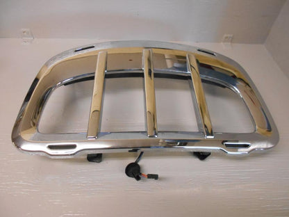 Baksidan på Pakethållare från en BMW K 1200 LT -2007 motorcykel.