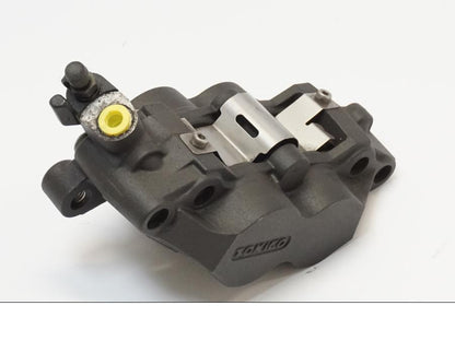 Vänster sida på Bromsok från en BMW R 1150 RS -2004 motorcykel.