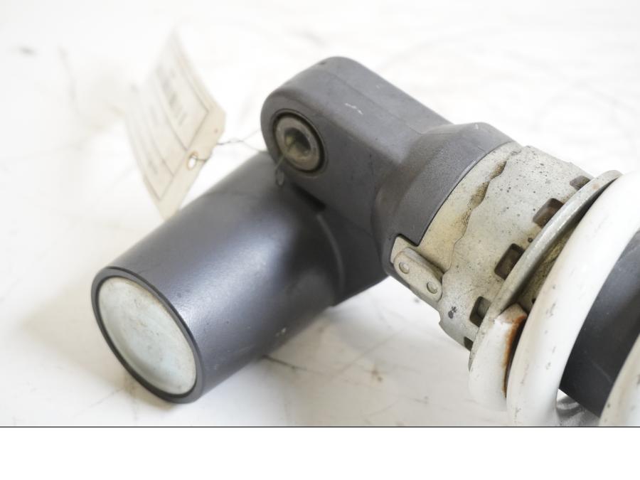 Vänster sida på Stötdämpare från en Honda CBR 900 RR -2000 motorcykel.