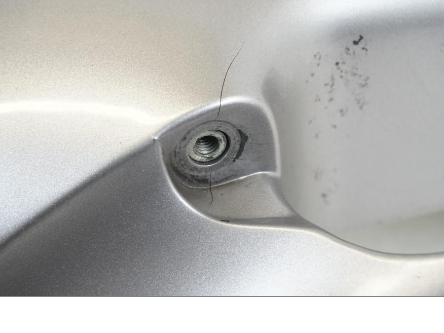 Extrabild1 på Framskärm från en Honda ST 1300 -2002 motorcykel.