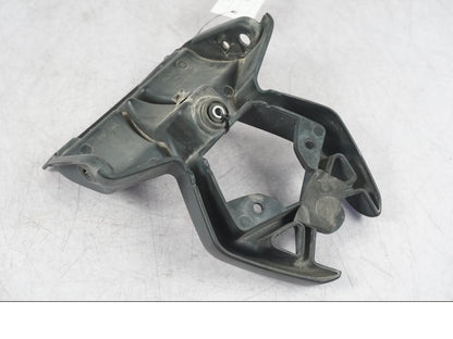 Framsidan på Skylthållare från en BMW R 1200 GS -2005 motorcykel.