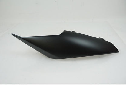 Vänster sida på Bakvinge från en Ducati X Diavel S -2017 motorcykel.