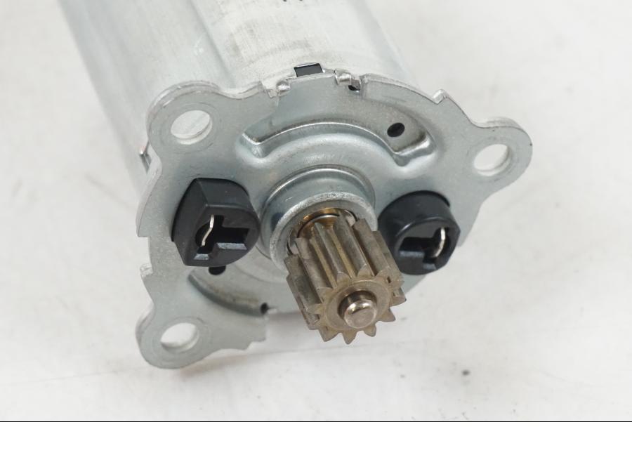 Höger sida på Spjällhusmotor från en BMW R 1250 GS -2021 motorcykel.