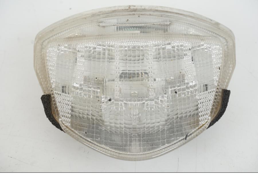 Snett nerifrån på Baklampa från en Suzuki GSX-R 1000 -2007 motorcykel.