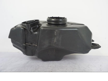 Vänster sida på Bensintank från en Yamaha YZF-R 125 -2008 motorcykel.